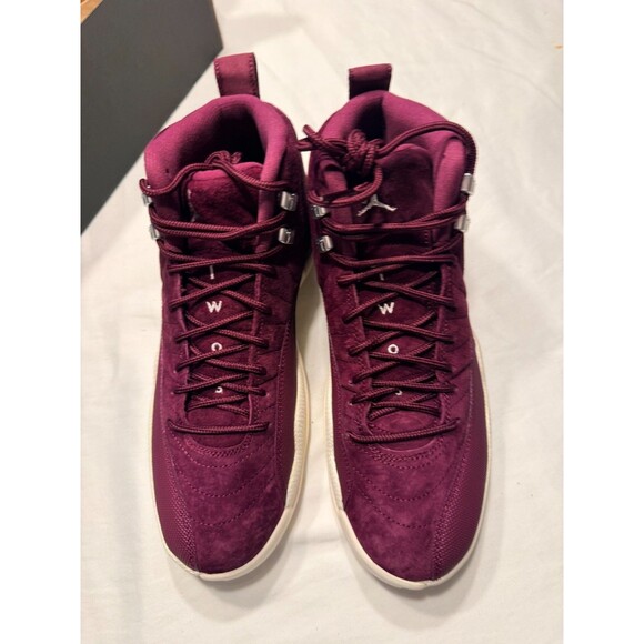 Size 9 - Air Jordan 12 Retro Bordeaux - Picture 1 of 8